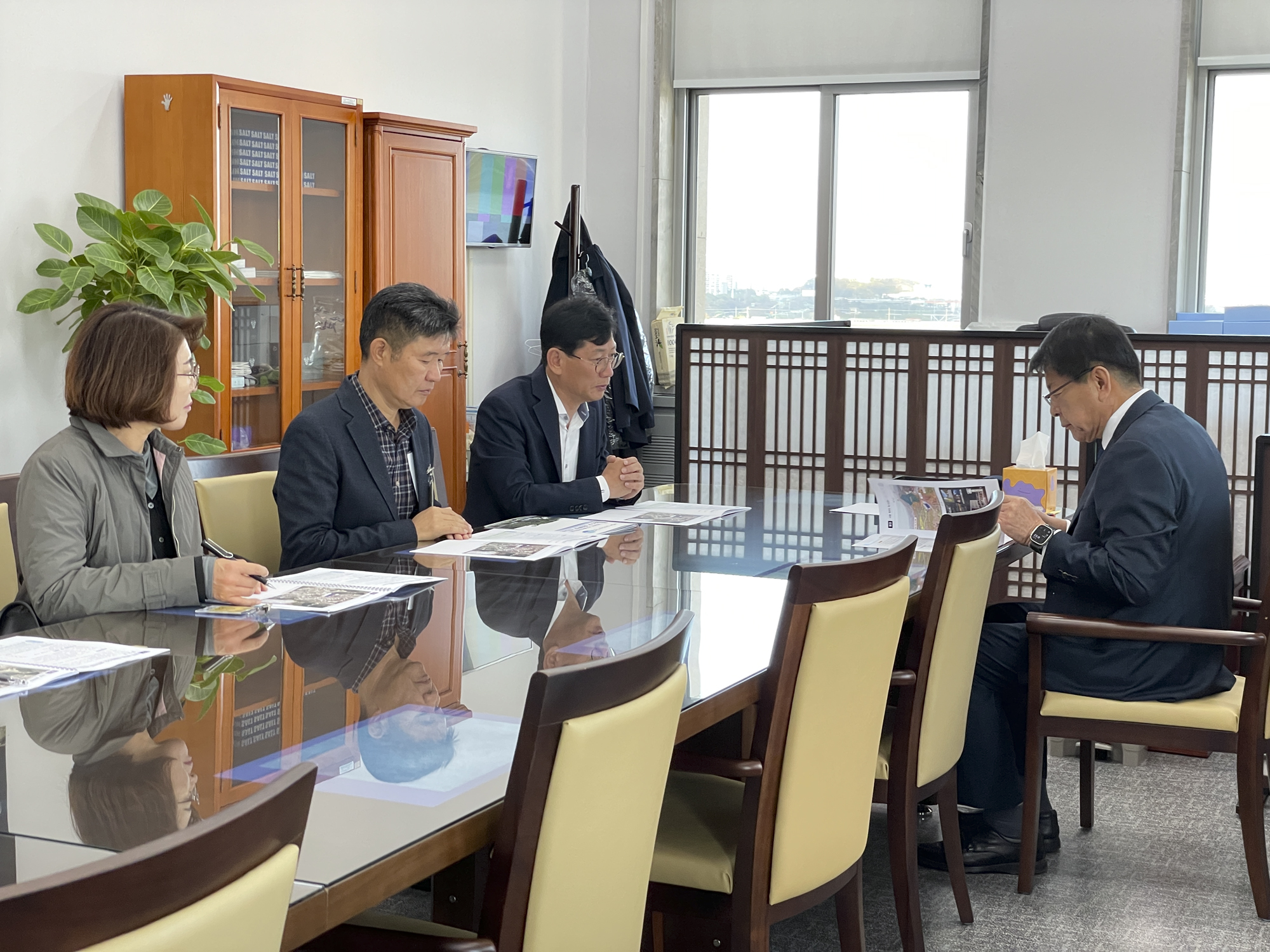 최훈식 장수군수, 내년도 국가예산 확보 국회 방문 발품행정 사진(2)