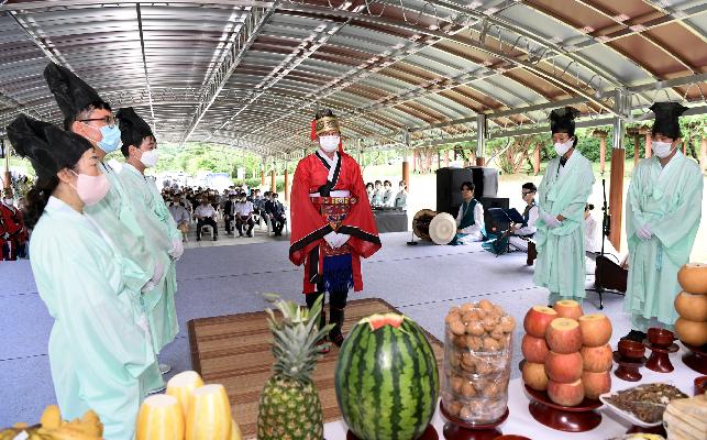 장수군, 의암주논개 제429주기 추모제 제례봉행 대표사진