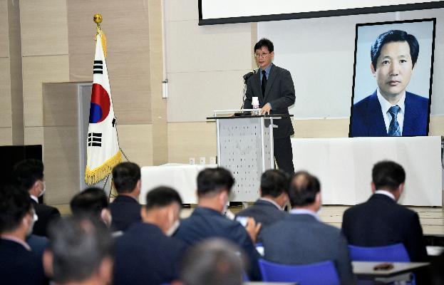 장수군, 농민운동가 이경해님 19주기 추모식 열려 대표사진