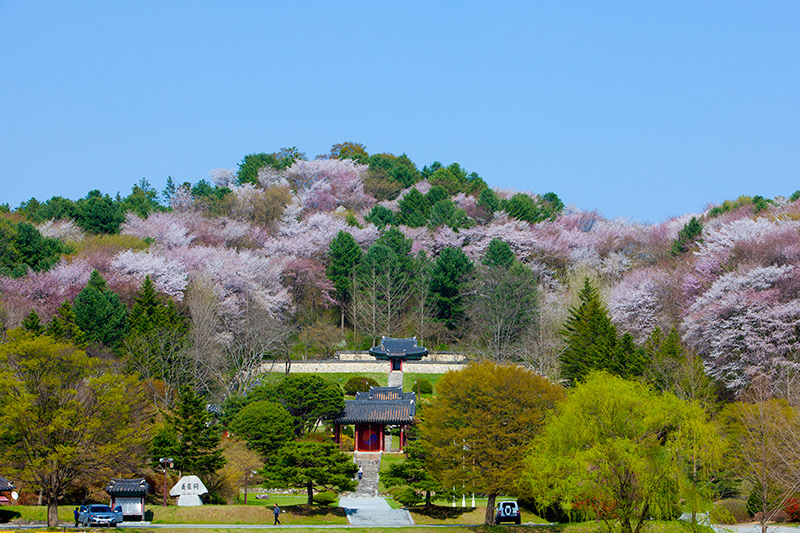 論介祠堂（義岩公園）