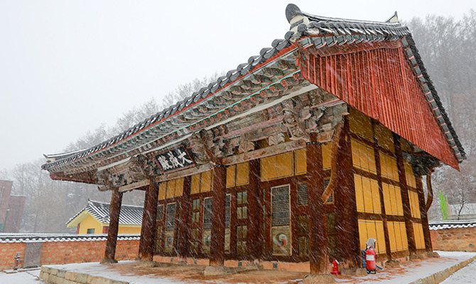 장수향교 대성전 사진3