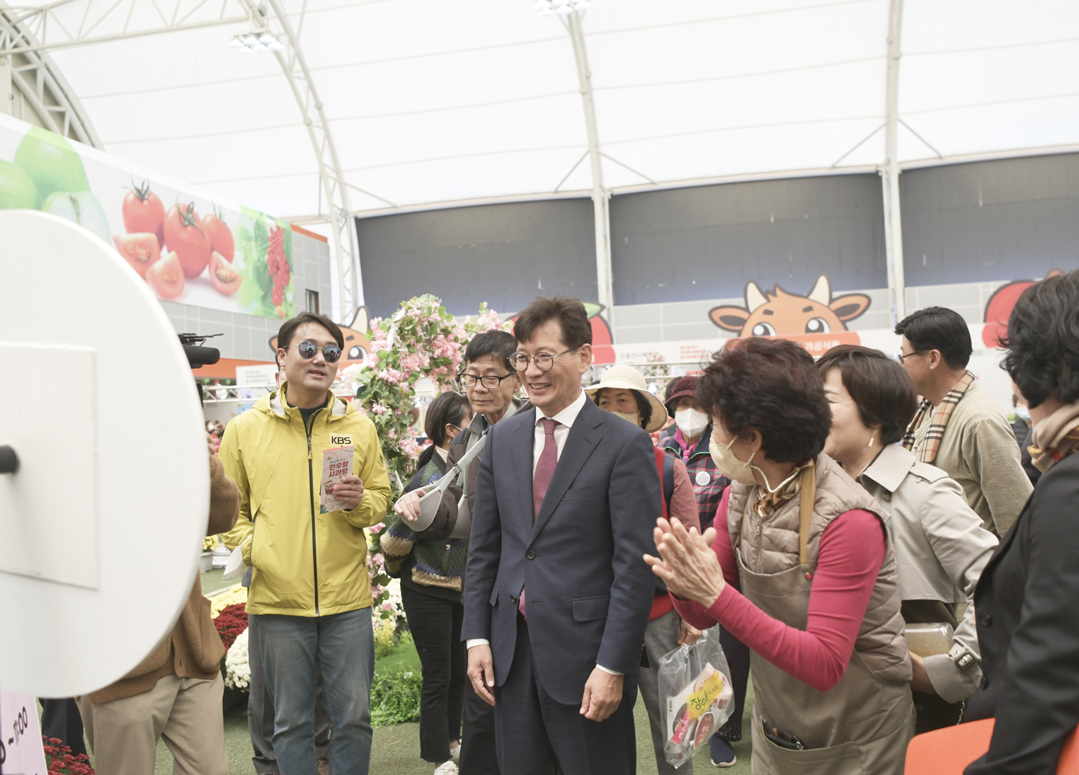 제16회 장수한우랑사과랑 축제 성료 사진(3)